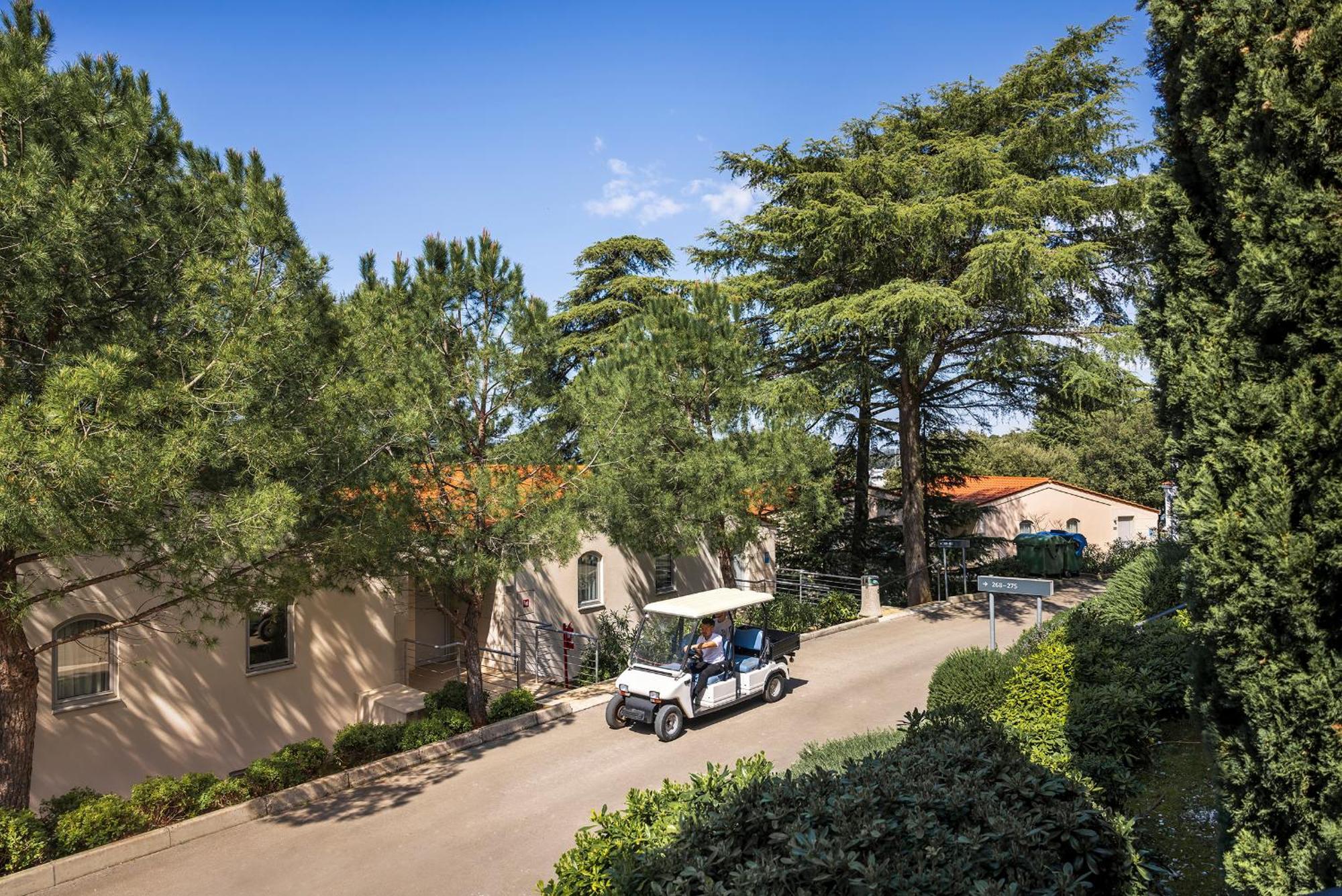 Maistra Select Belvedere Resort Vrsar Exterior photo
